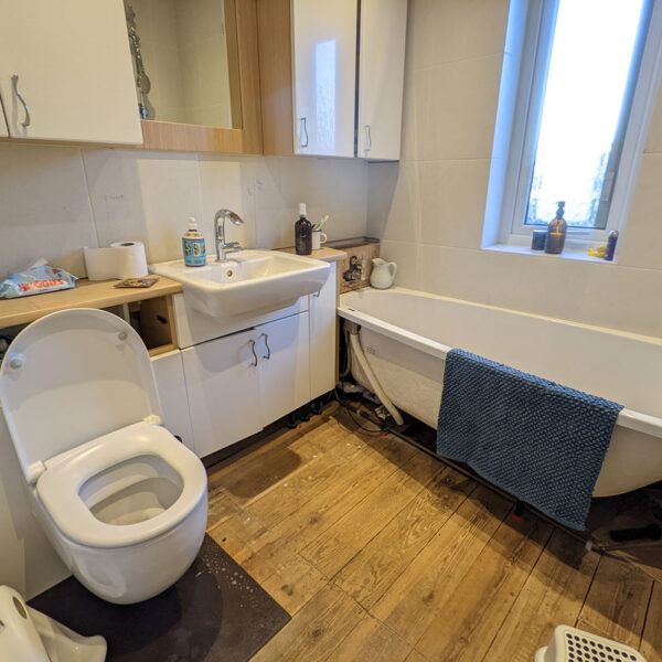 SJH Property Solutions - Bathroom
